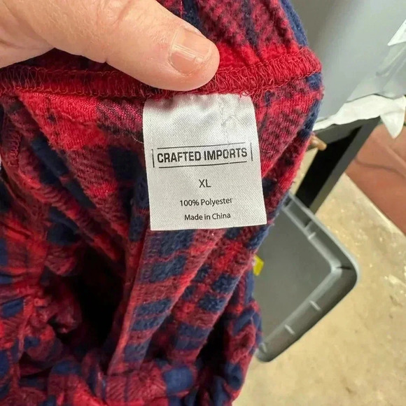 Men’s Plaid Fleece Sleep Pants - Picture 2 of 3